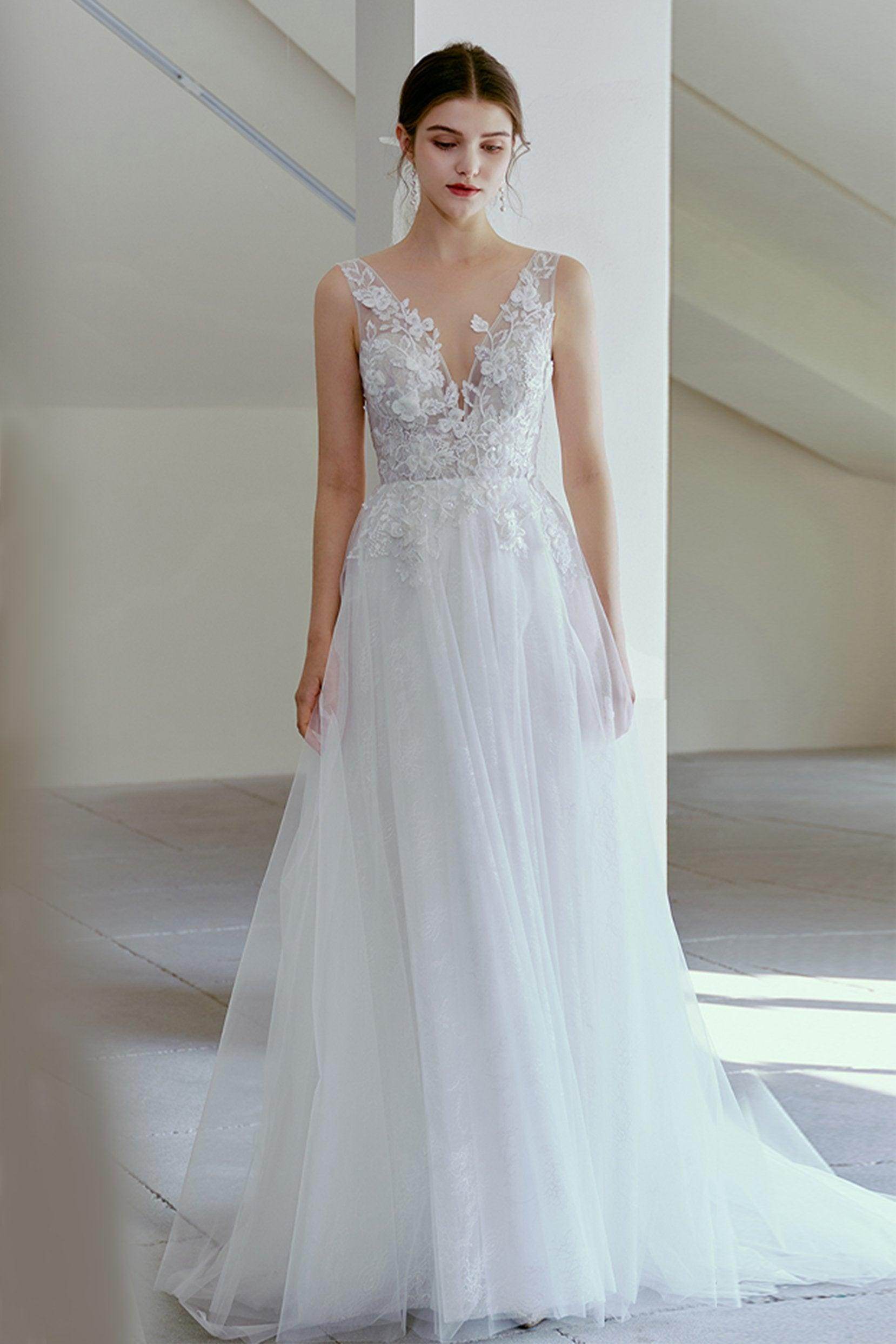 A-Line Sweep-Brush Train Lace Tulle Wedding Dress CW2681 - COCOMELODY